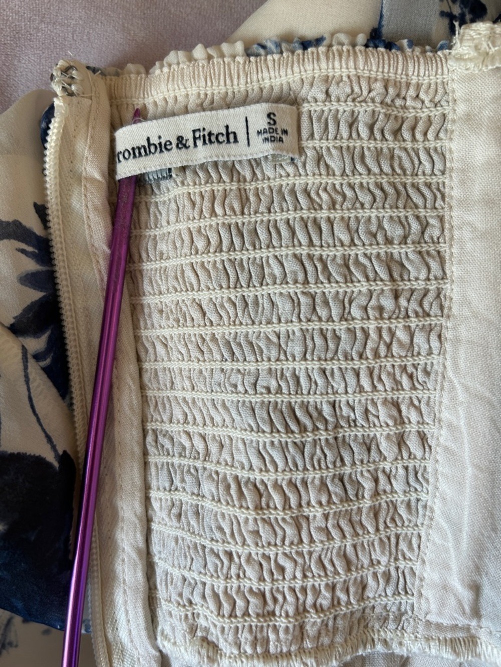 Abercrombie & Fitch Ivory Dress with Navy Floral Print size S - Picture 10 of 12